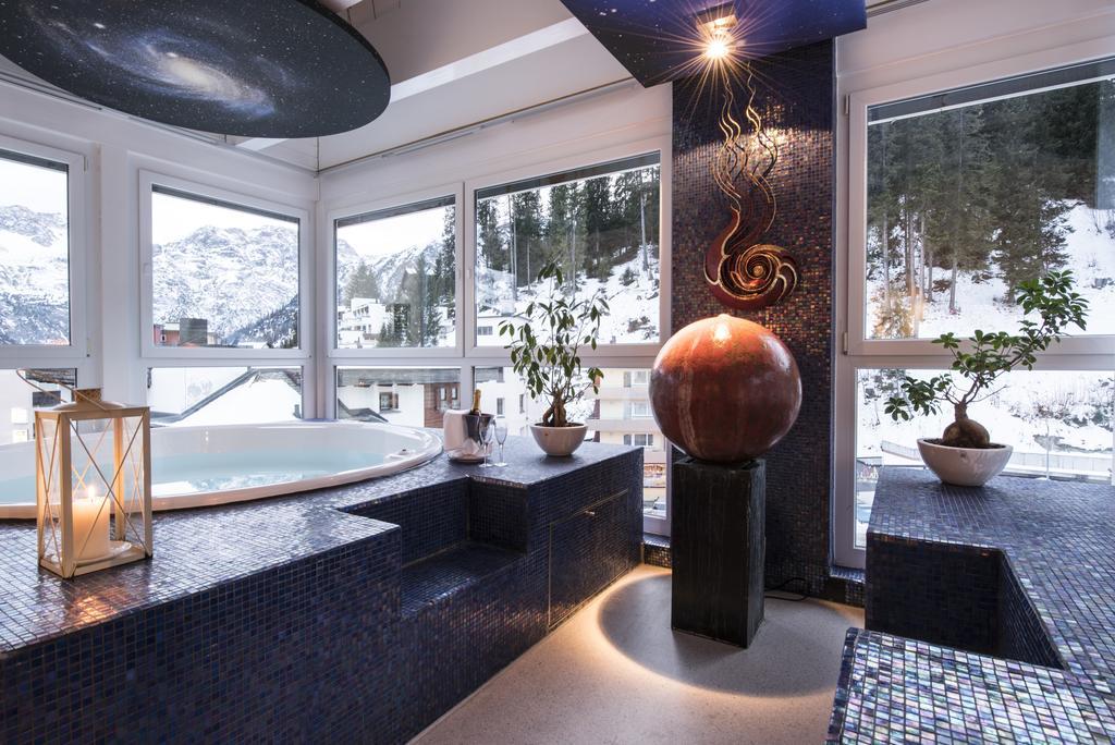 Posthotel Holiday Villa Ароса Екстериор снимка