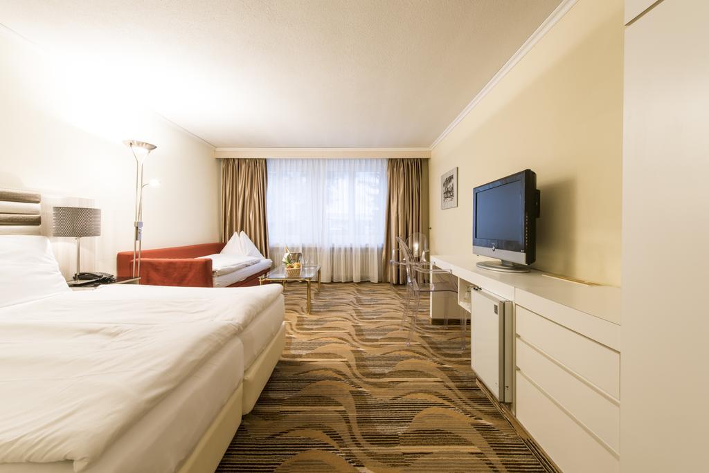 Posthotel Holiday Villa Ароса Екстериор снимка