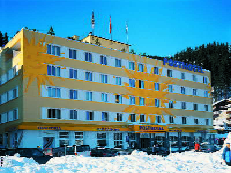 Posthotel Holiday Villa Ароса Екстериор снимка